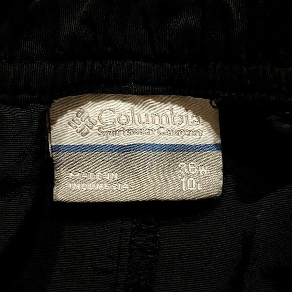 Mens Columbia Black Omni-Shade, Performance Fishing Gear Shorts. 36W/10L. - Picture 7 of 7